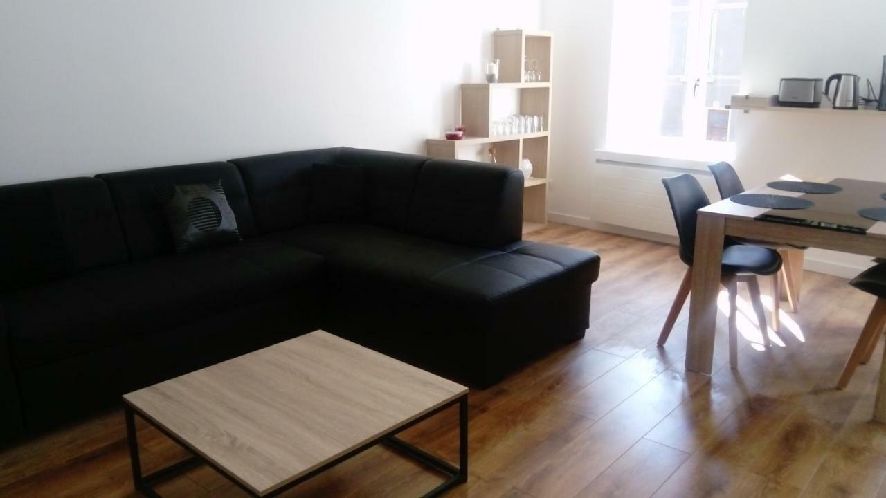 Gite Les 3 Tours 1E Etage Carcassonne Ngoại thất bức ảnh