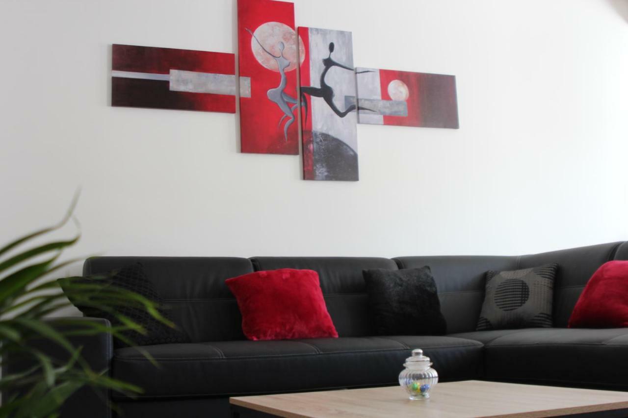 Gite Les 3 Tours 1E Etage Carcassonne Ngoại thất bức ảnh